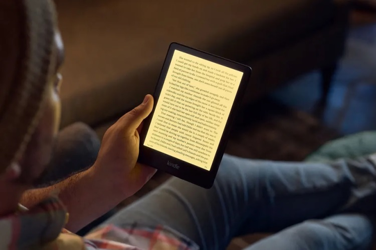 Amazon представила обновлённый ридер Kindle Paperwhite с увеличенным дисплеем и быстрой зарядкой по USB Type-C