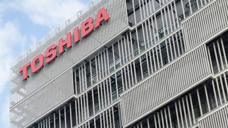 Американская Bain Capital готовится выкупить активы корпорации Toshiba