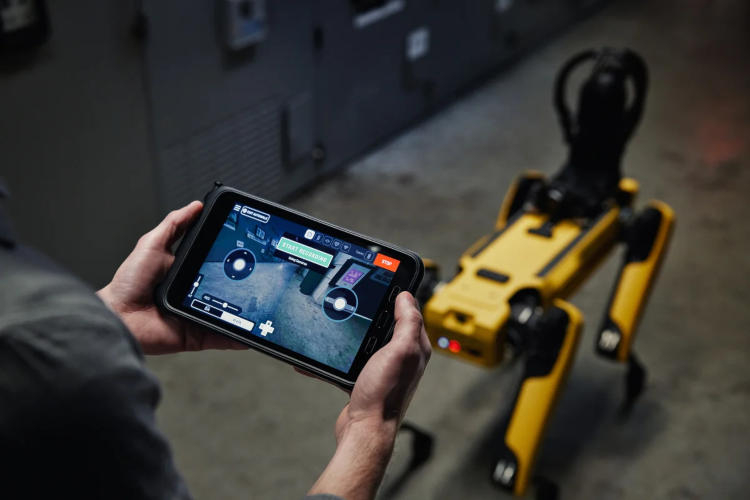 Boston Dynamics обновила робопса Spot — новые камеры и внешние блоки, поддержка 5G и не только