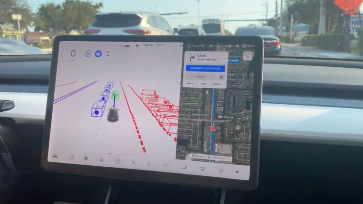 Tesla начала сокращать специалистов, занятых в разработке систем активной помощи водителю