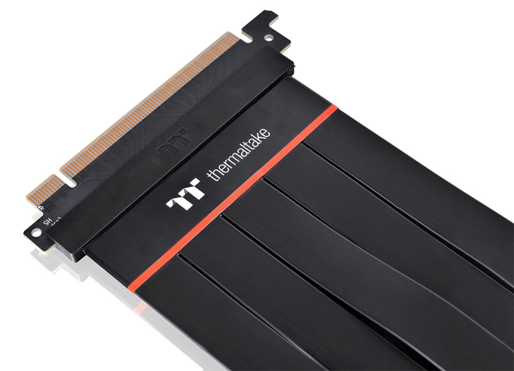 Thermaltake выпустила гибкие райзеры для видеокарт TT Premium PCI-e 4.0 Extender