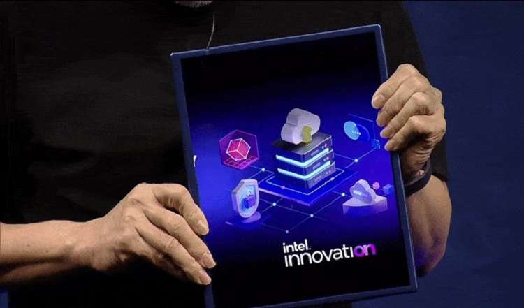 Intel и Samsung показали планшет со скручивающимся дисплеем — из 13- в 17-дюймовый и обратно