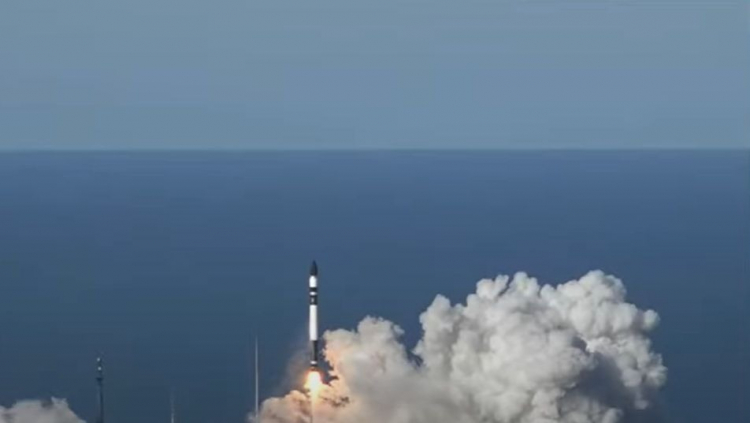 Тридцатый старт ракеты Electron компании Rocket Lab прошёл успешно — японский спутник выведен на орбиту