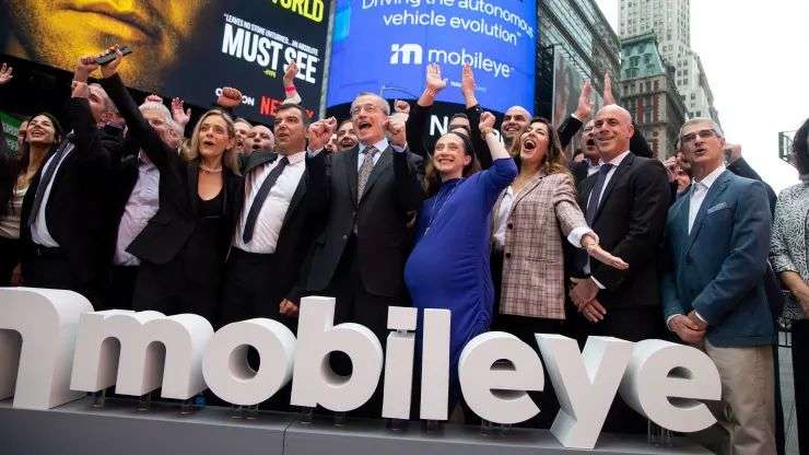 В первый день торгов акции Mobileye выросли в цене на 38 %