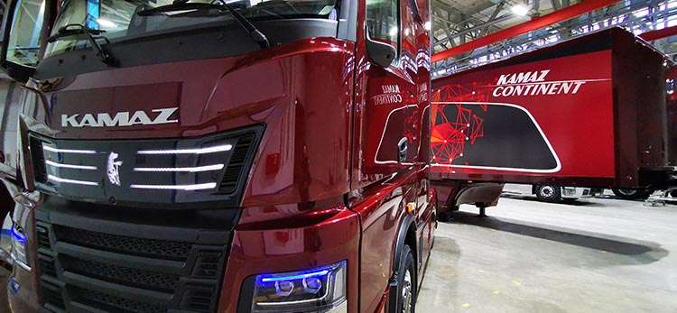 Правительство одобрило тестирование беспилотных грузовиков на трассе «Нева» между Москвой и Санкт-Петербургом