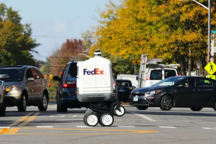 FedEx свернула разработку и тестирование робота-курьера Roxo