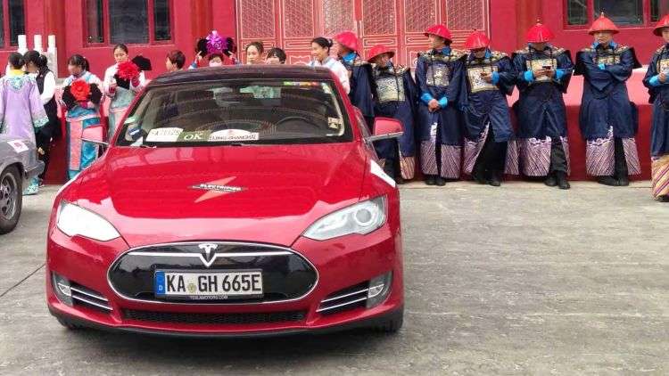 Спрос на электромобили Tesla в Китае сильно отстал от предложения — компания даже начала крутить рекламу по ТВ