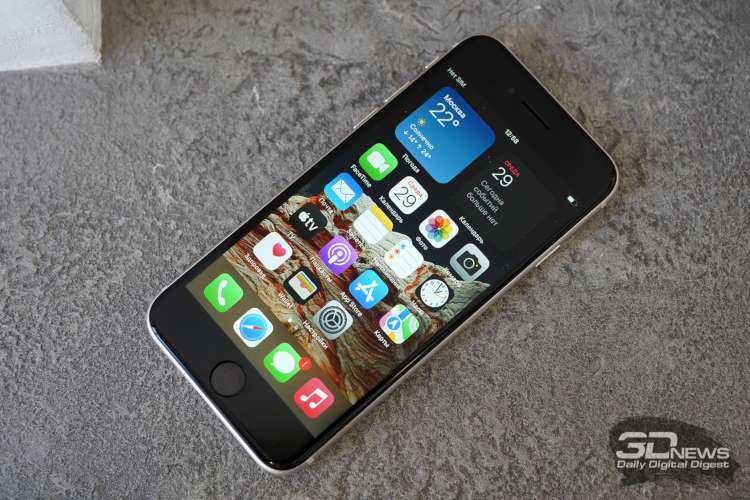 Слухи: Apple приостановила разработку нового iPhone SE