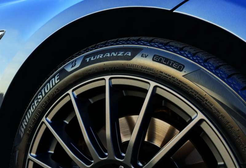 У электромобилей шины изнашиваются на 30 % быстрее, чем у авто с ДВС — Bridgestone исправила это в специальной модели Turanza EV