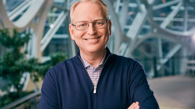 Бывший старший вице-президент по устройствам и услугам Amazon Дэйв Лимп займёт пост генерального директора Blue Origin