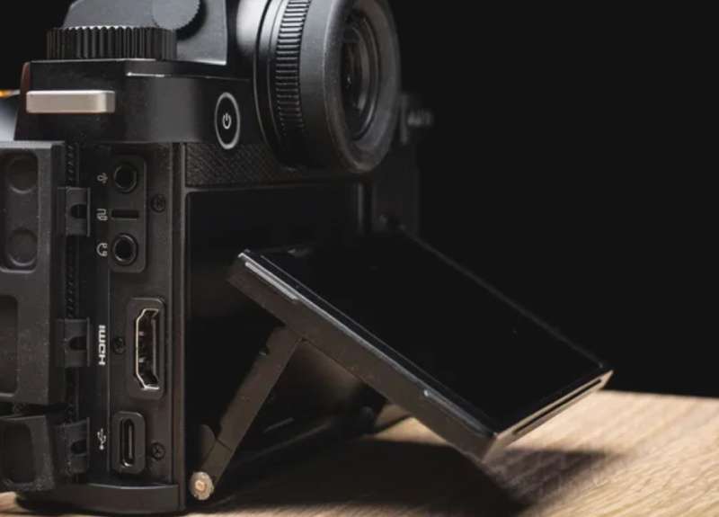 Leica представила полнокадровую беззеркальную камеру SL3 стоимостью $6995
