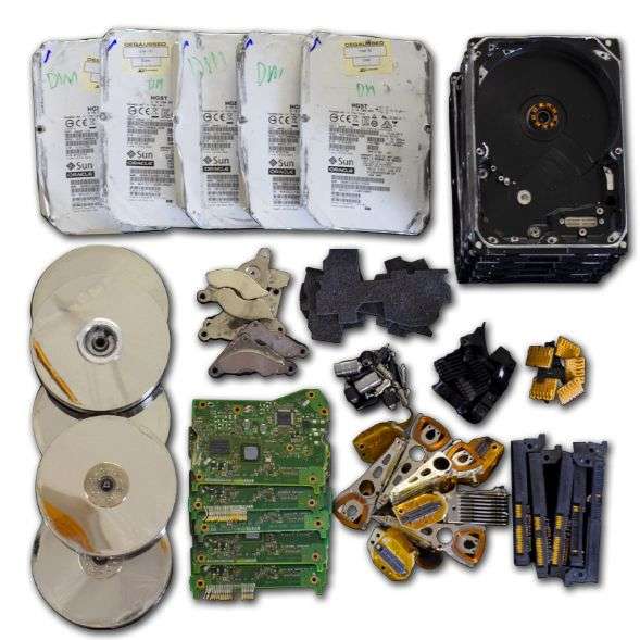 Представлен экологичный уничтожитель жёстких дисков DiskMantler — он растрясёт HDD на составляющие за 2 минуты